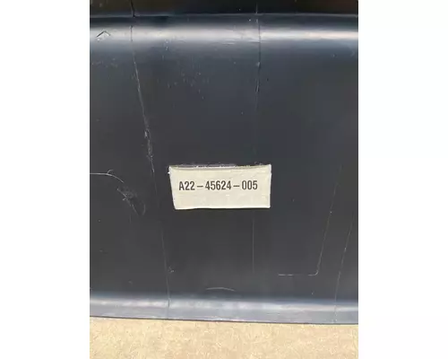 FREIGHTLINER Columbia Side Fairing