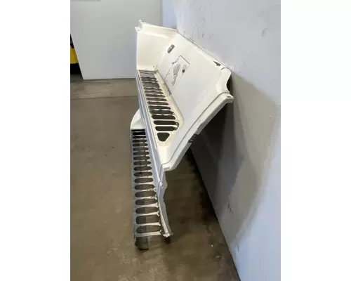 FREIGHTLINER Columbia Side Fairing