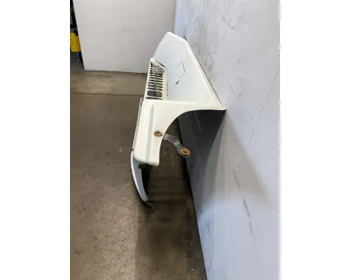 FREIGHTLINER Columbia Side Fairing