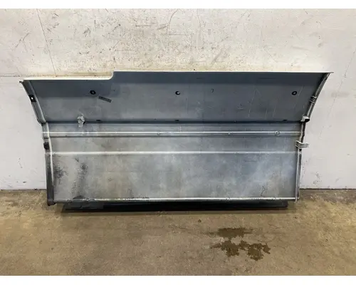 FREIGHTLINER Columbia Side Fairing