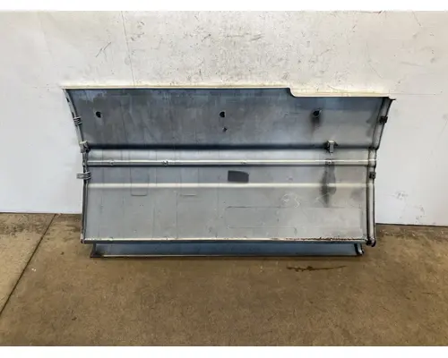 FREIGHTLINER Columbia Side Fairing