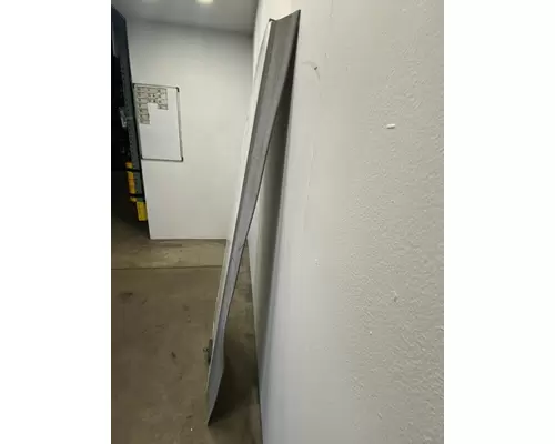 FREIGHTLINER Columbia Sleeper Fairing
