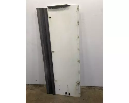 FREIGHTLINER Columbia Sleeper Fairing
