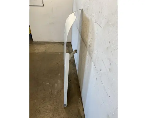 FREIGHTLINER Columbia Sleeper Fairing
