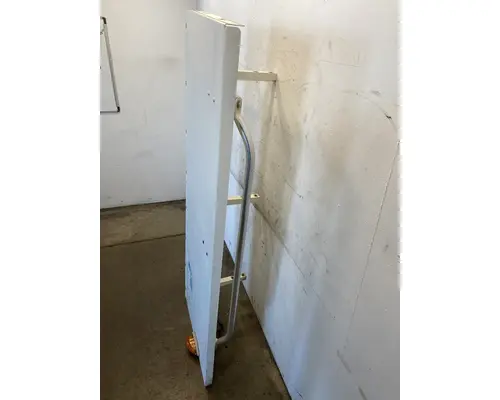 FREIGHTLINER Columbia Sleeper Fairing