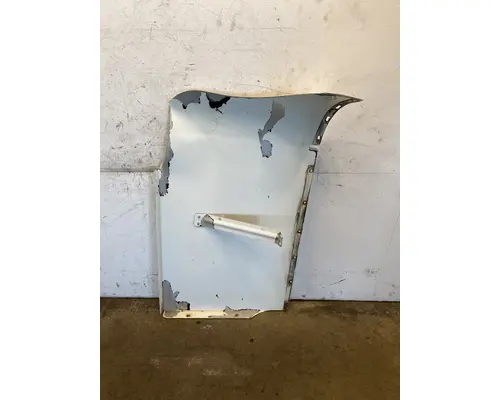 FREIGHTLINER Columbia Sleeper Fairing