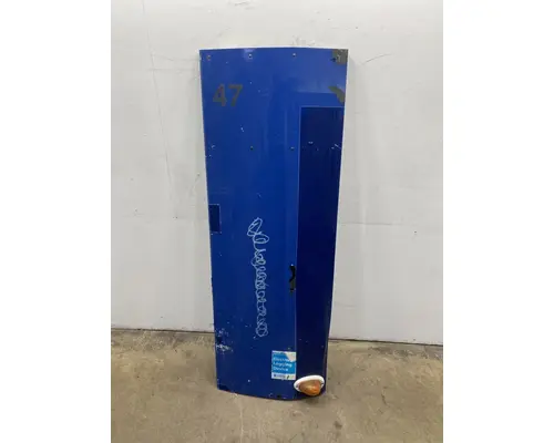 FREIGHTLINER Columbia Sleeper Fairing