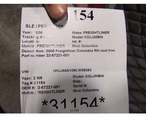 FREIGHTLINER Columbia Sleeper Parts