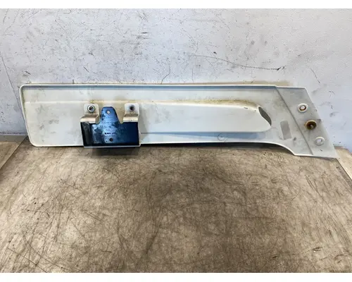 FREIGHTLINER Columbia Sun Visor (External)