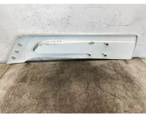 FREIGHTLINER Columbia Sun Visor (External)
