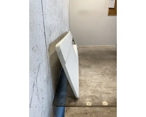 FREIGHTLINER Columbia Sun Visor (External)