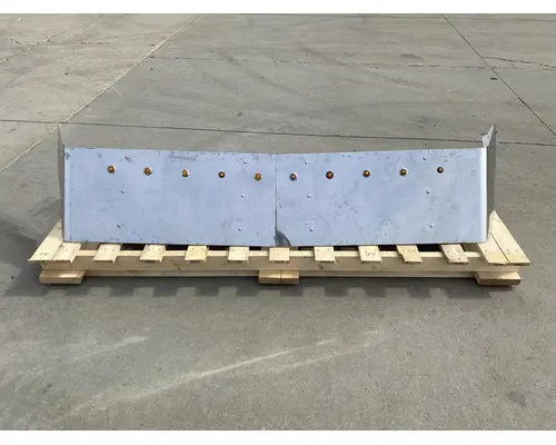 FREIGHTLINER Columbia Sun Visor (External)