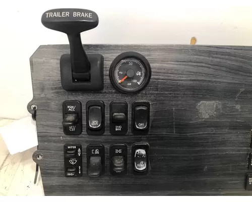 FREIGHTLINER Columbia Switch Panel