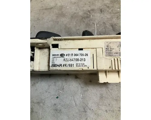 FREIGHTLINER Columbia Temperature Control