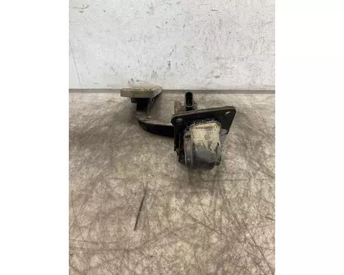 FREIGHTLINER Columbia Throttle Body Assembly