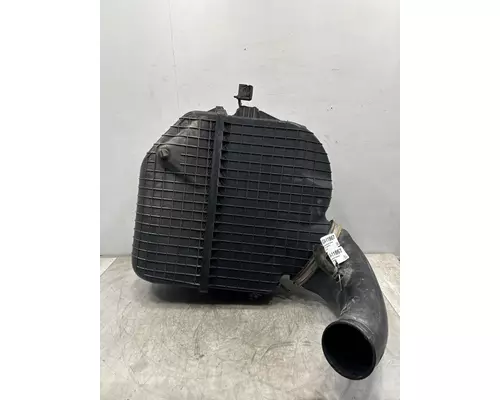 FREIGHTLINER Coronado Air Cleaner