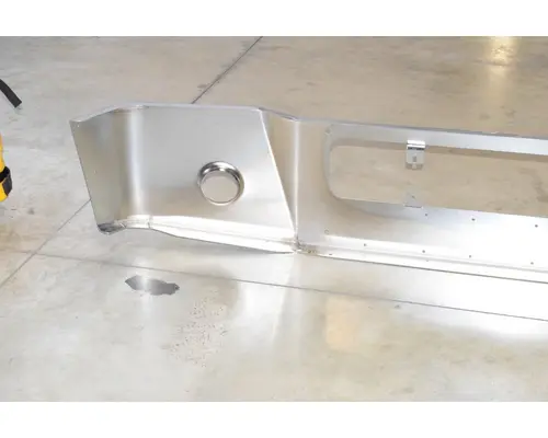 FREIGHTLINER Coronado Bumper Assembly, Front