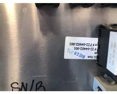 FREIGHTLINER Coronado Dash  Console Switch