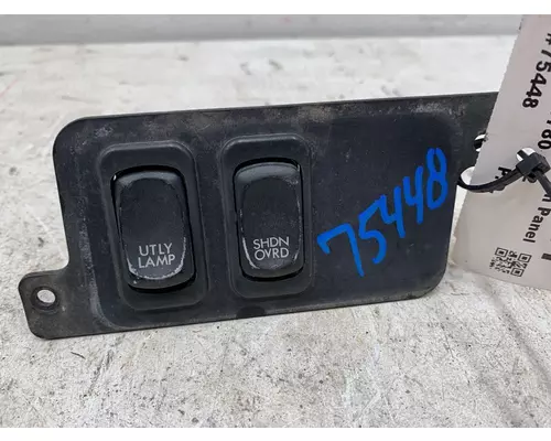 FREIGHTLINER Coronado Dash  Console Switch