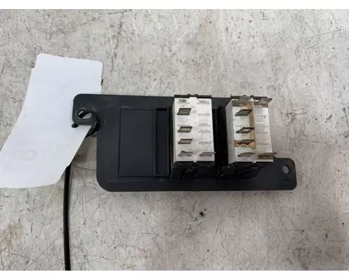 FREIGHTLINER Coronado Dash  Console Switch