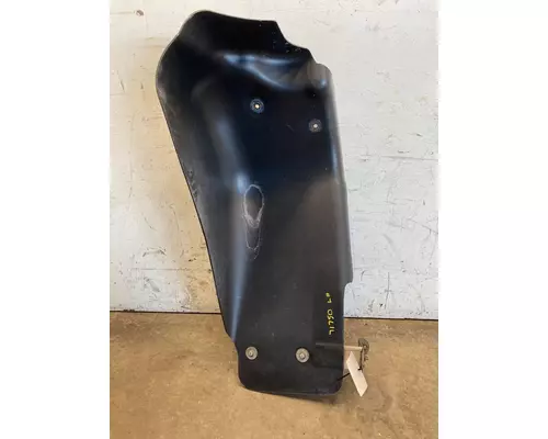 FREIGHTLINER Coronado Fender Extension