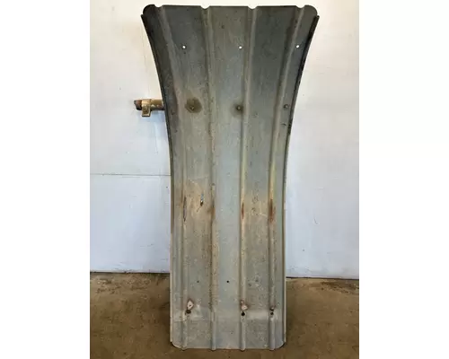 FREIGHTLINER Coronado Fender Extension