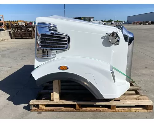 FREIGHTLINER Coronado Hood