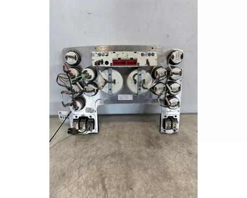 FREIGHTLINER Coronado Instrument Cluster