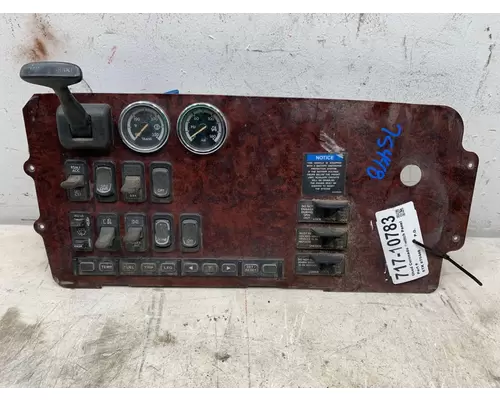 FREIGHTLINER Coronado Switch Panel