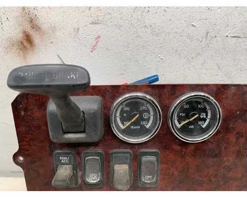 FREIGHTLINER Coronado Switch Panel