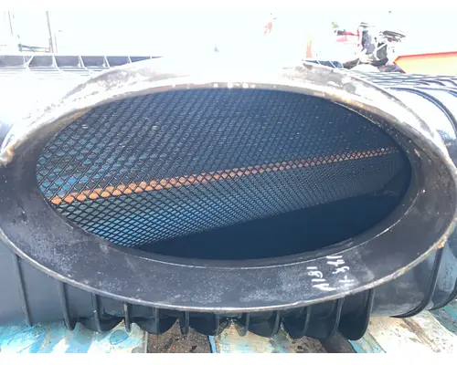 FREIGHTLINER Coronodo Air Cleaner