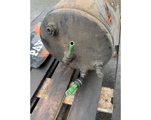 FREIGHTLINER Coronodo Air Tank