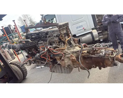 FREIGHTLINER Coronodo Engine Assembly