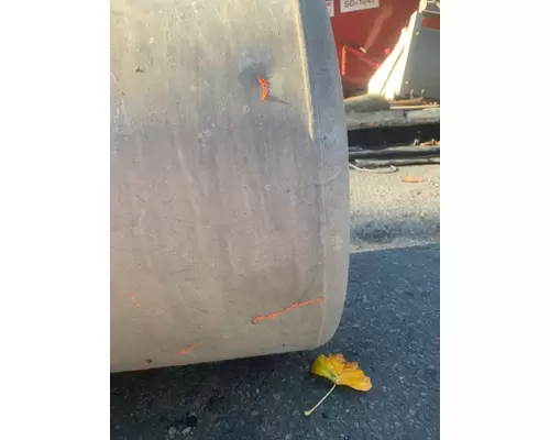 FREIGHTLINER Coronodo Fuel Tank