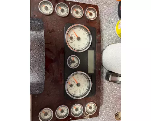 FREIGHTLINER Coronodo Instrument Cluster