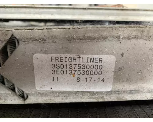 FREIGHTLINER Coronodo Radiator