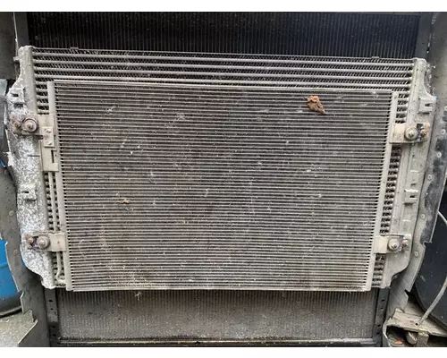 FREIGHTLINER Coronodo Radiator