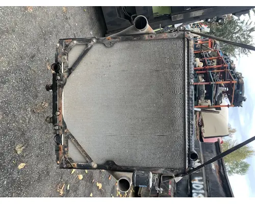 FREIGHTLINER Coronodo Radiator