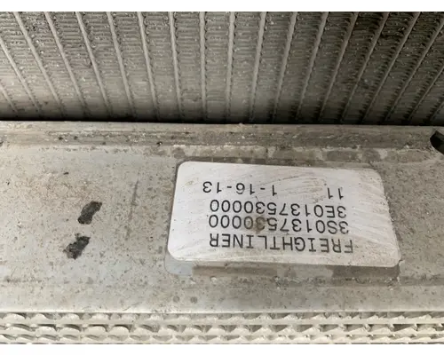 FREIGHTLINER Coronodo Radiator