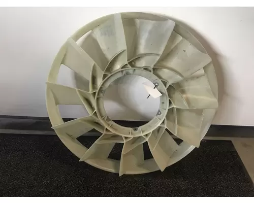 FREIGHTLINER DD8 Fan Blade