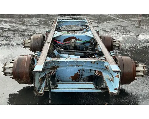 FREIGHTLINER FAS II Airliner Cutoff Tandem Axle