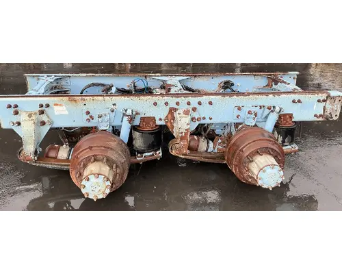 FREIGHTLINER FAS II Airliner Cutoff Tandem Axle