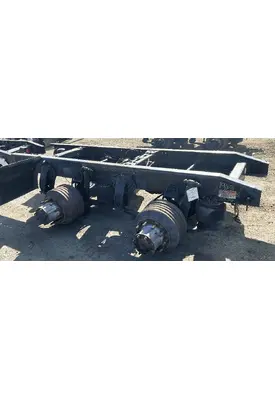 FREIGHTLINER FAS II Airliner Cutoff Tandem Axle