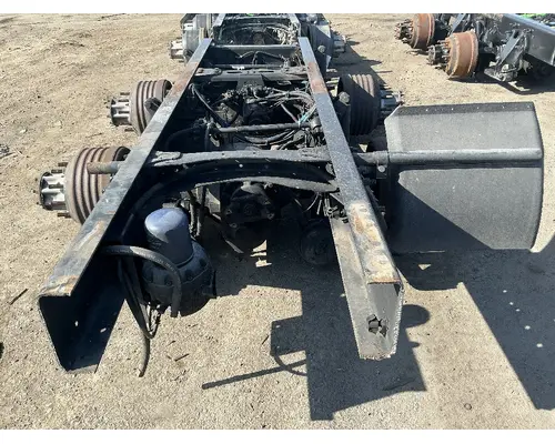 FREIGHTLINER FAS II Airliner Cutoff Tandem Axle