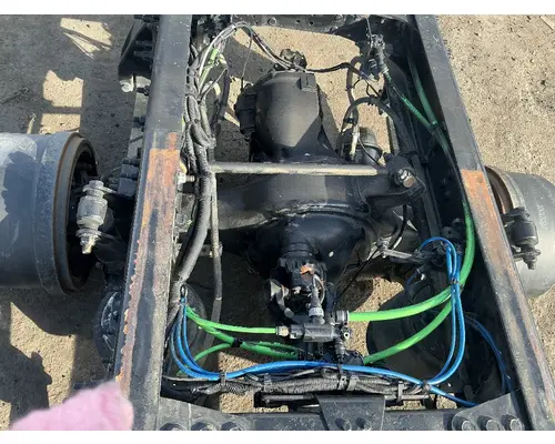 FREIGHTLINER FAS II Airliner Cutoff Tandem Axle