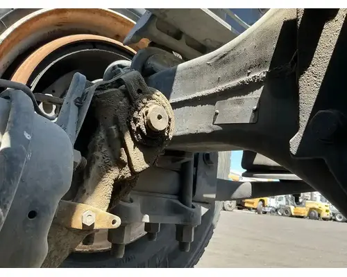 FREIGHTLINER FAS II Airliner Cutoff Tandem Axle