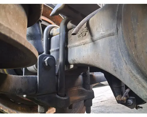 FREIGHTLINER FAS II Airliner Tandem Cutoffs