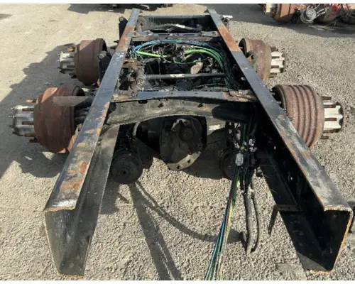 FREIGHTLINER FAS II Airliner Tandem Cutoffs