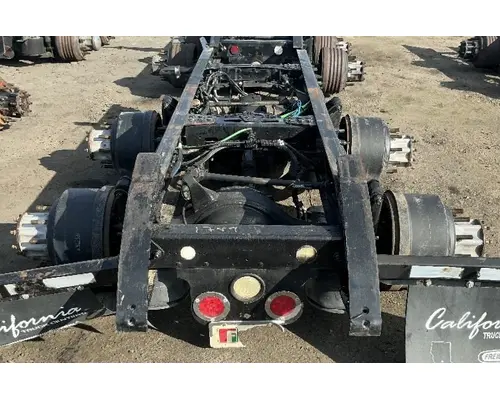 FREIGHTLINER FAS II Airliner Tandem Cutoffs