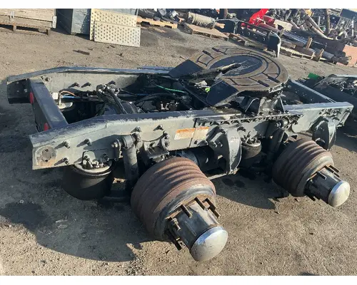 FREIGHTLINER FAS II Airliner Tandem Cutoffs